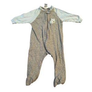 Babies’ Gerber Light Gray/Grey And Blue Long Sleeve Zip Up Pajamas. Size 3–6 M.